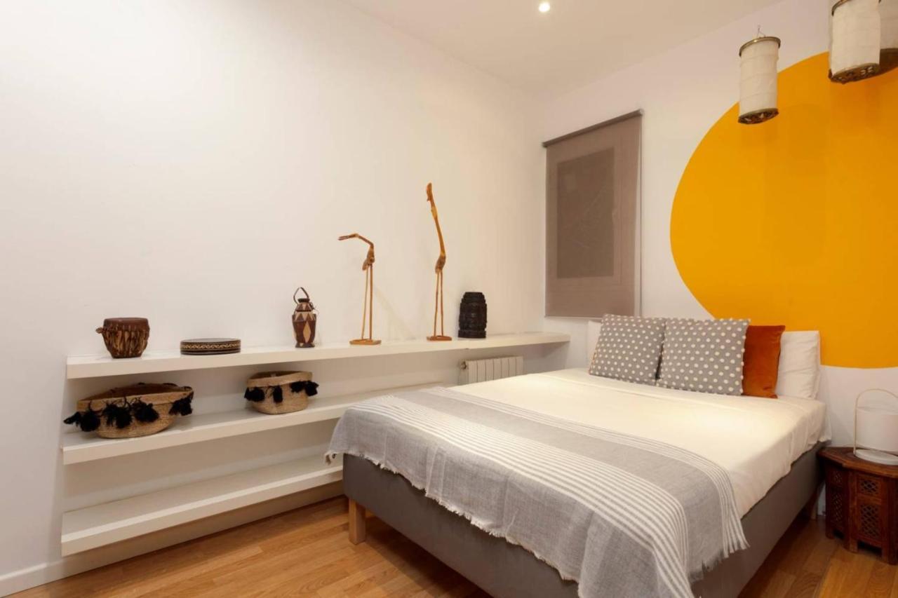 Centric 2 Bedroom With A Private Lovely Terrace Appartement *